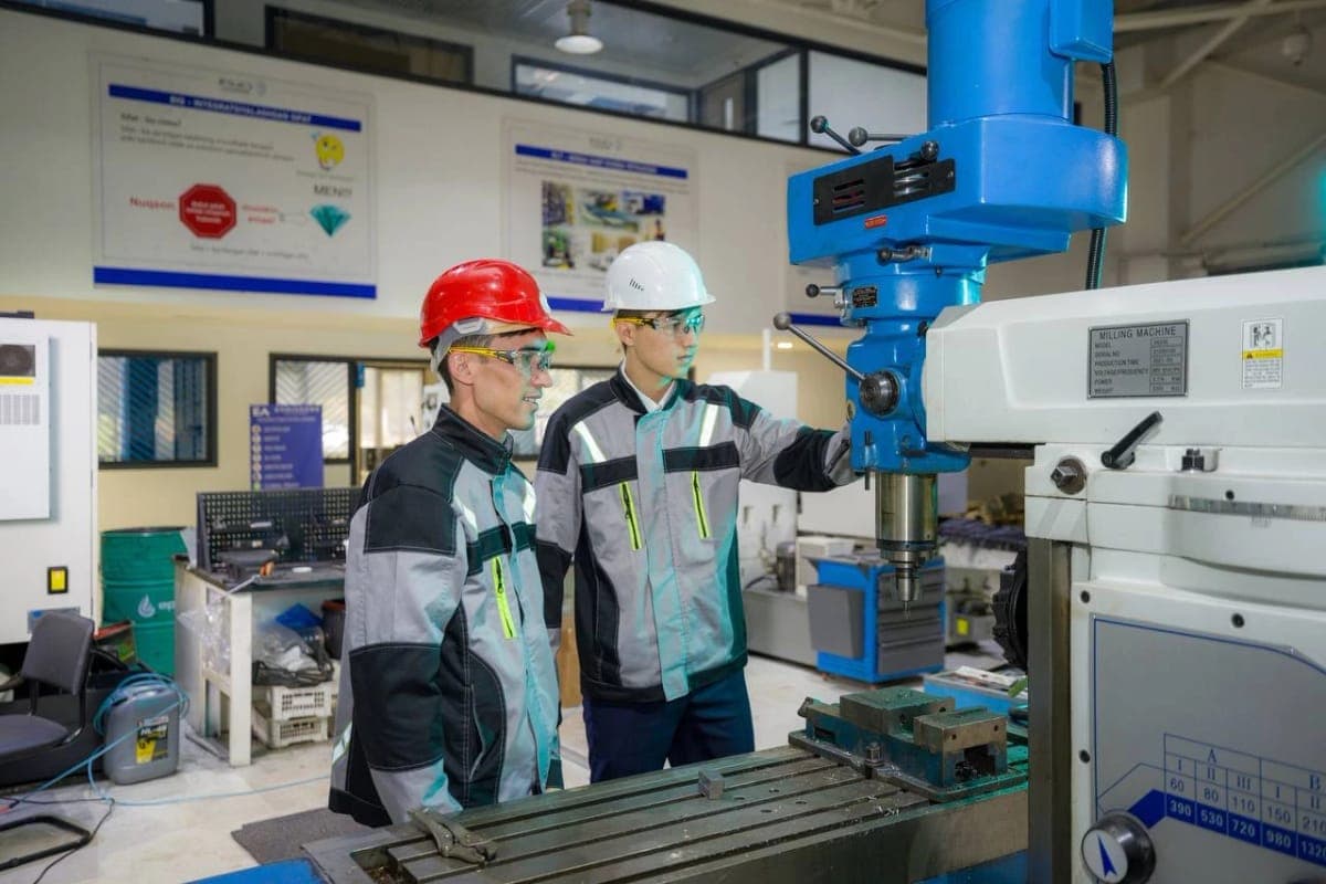 Laboratoriya va sexda amaliy mashg'ulot